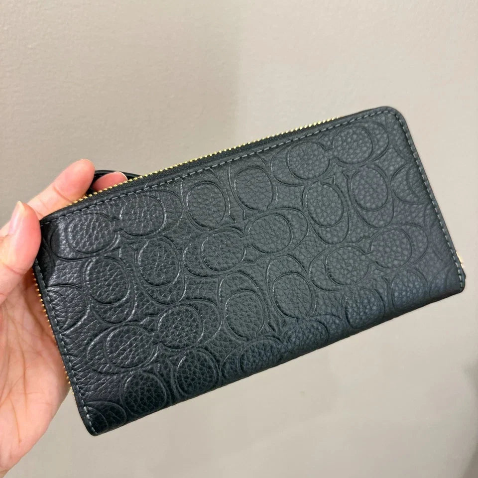 Coach CEW21 Long Zip Around Wallet In Signature Leather Gold/Black